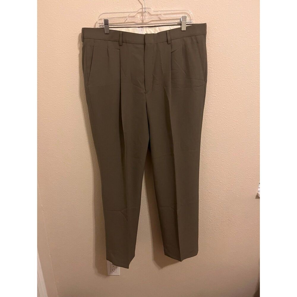 Haggar Men’s Dress Pants